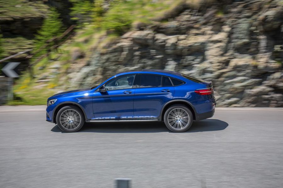  Mercedes-Benz GLC250 4Matic AMG Line Coupe 2016 года  (фото 26 из 32)